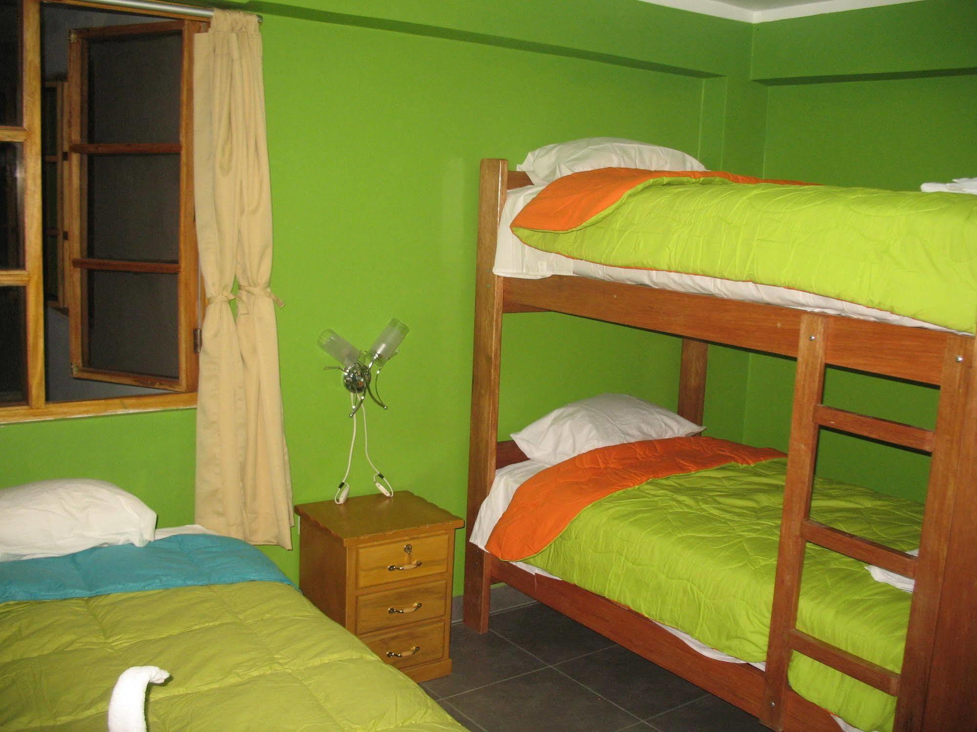 Hostal Casa Del Montanista Huaraz  Εξωτερικό φωτογραφία